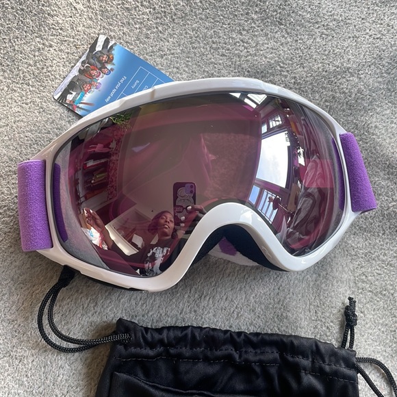 PURPLE WOMAN’S SNOW MOBILE SKI SNOWBOARDING SNOW ACTIVITIES GOOGLES *NEW* - Picture 11 of 12
